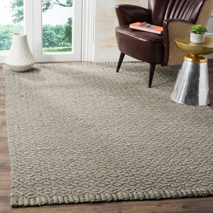 Safavieh Natural NF473 Power Loomed Rug
