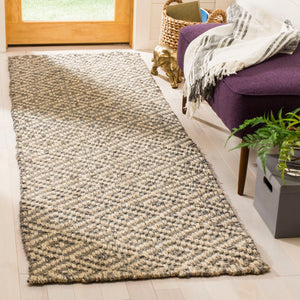 Safavieh Natural NF478 Power Loomed Rug