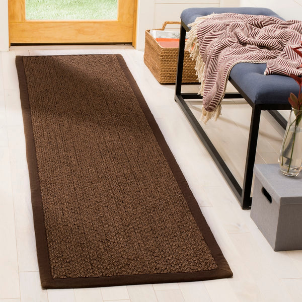 Safavieh Natural NF525 Power Loomed Rug