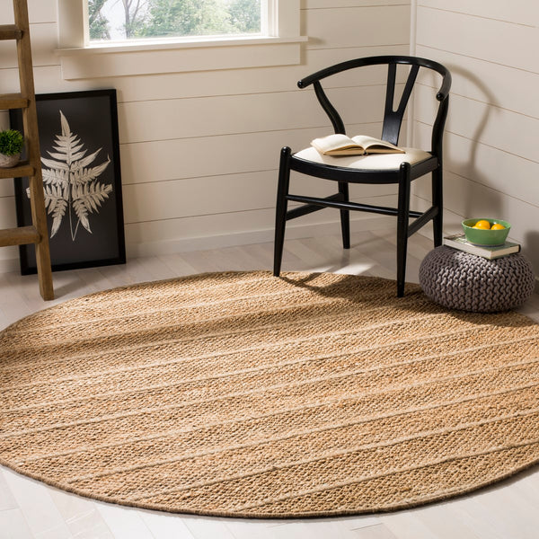 Safavieh Natural NF550 Hand Woven Rug