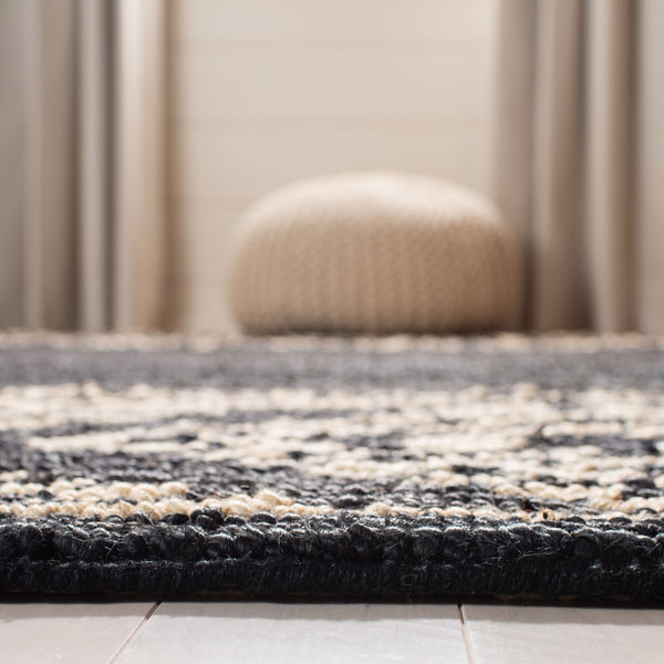 Safavieh Natural NF552 Hand Woven Rug