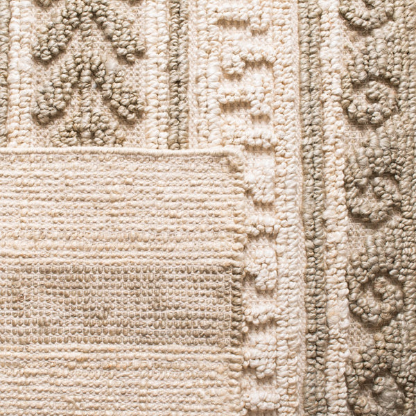 Safavieh Natural NF589 Hand Woven Rug