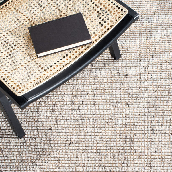 Safavieh Natural Fiber 826  Hand Woven 60% Jute, 25% Polyester, 10% Wool And 5% Viscose Rug NF826G-9