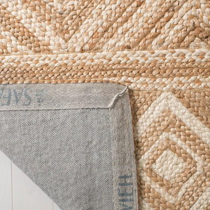 Safavieh Natural NF880 Hand Woven Rug