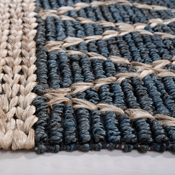 Safavieh Natural Fiber 951 Hand Loomed 80% Jute and 20% Cotton Rug NF951M-9