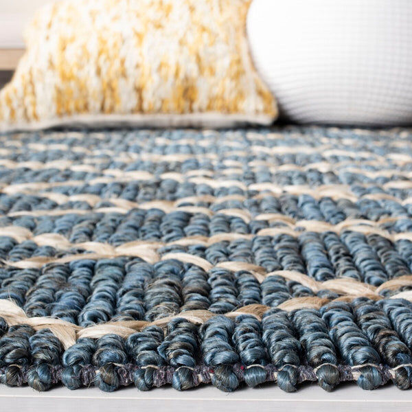 Safavieh Natural Fiber 951 Hand Loomed 80% Jute and 20% Cotton Rug NF951M-9