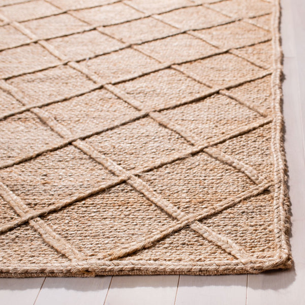 Safavieh Natural NFB118 Hand Loomed Rug