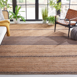 Safavieh Natural Fiber 262 Contemporary Hand Loomed 70% Jute, 30% Cotton Rug NFB262T-8