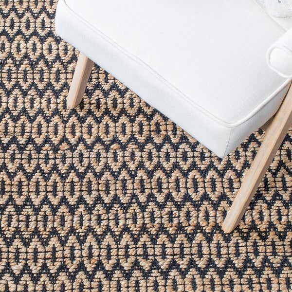 Safavieh Natural Fiber Pit Loom Hemp Rug NFB701Z-8