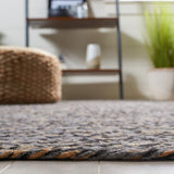 Safavieh Natural Fiber 950 Hand Loomed 70% Wool and 30% Jute Contemporary Rug NFB950Z-8