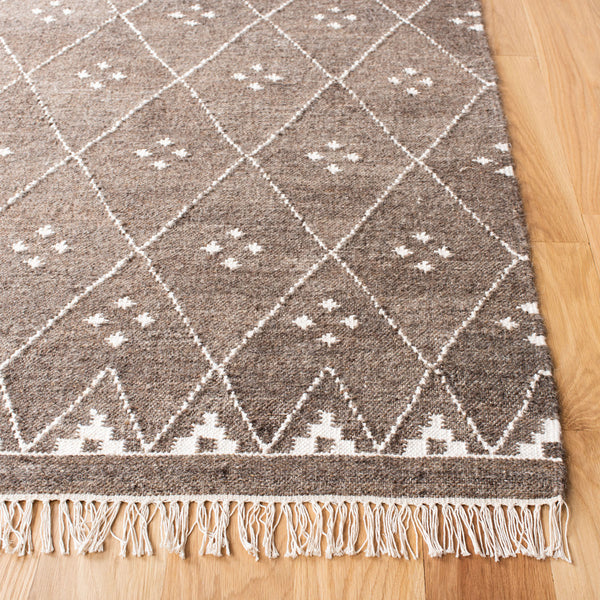 Safavieh Nkm316 Hand Woven 60% Wool/20% Viscose/and 20% Cotton Rug NKM316A-3