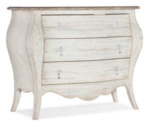 Hooker Furniture Traditions Bachelors Chest 5961-90017-02