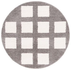 Safavieh Norway 204 Modern Power Loomed Rug Grey / Ivory NOR204F-9