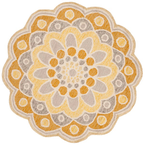 Safavieh Novelty NOV101 Hand Tufted Rug