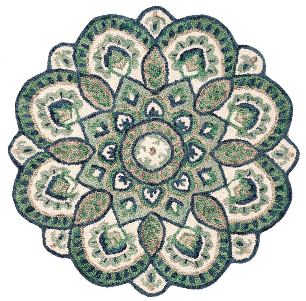 Safavieh Novelty NOV604 Hand Tufted Rug