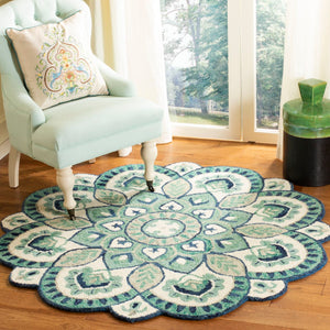Safavieh Novelty NOV604 Hand Tufted Rug