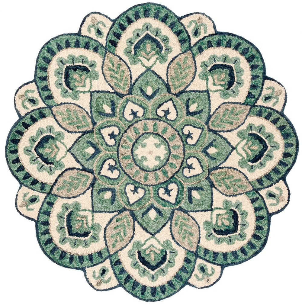 Safavieh Novelty 604 Hand Tufted Wool and Cotton with Latex Rug NOV604M-9R