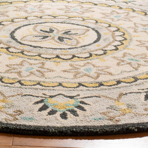 Safavieh Novelty NOV606 Hand Tufted Rug
