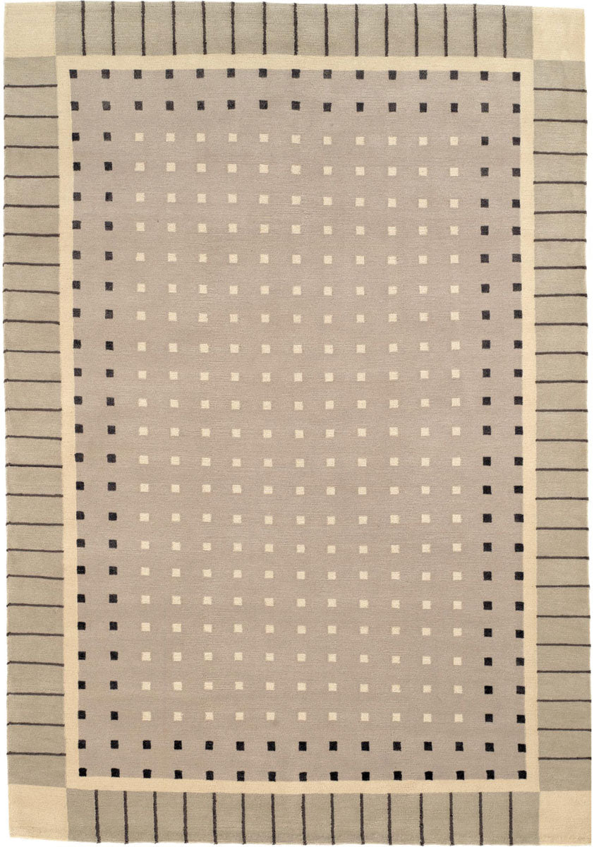 NP218 Hand Knotted Wool Rug from Nepal - Luxurious Rectangle Design for Elegant Home Decor