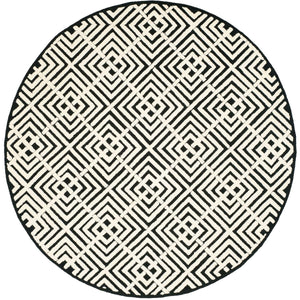 Safavieh Npt436 Hand Hooked Cotton Pile Rug NPT436B-2