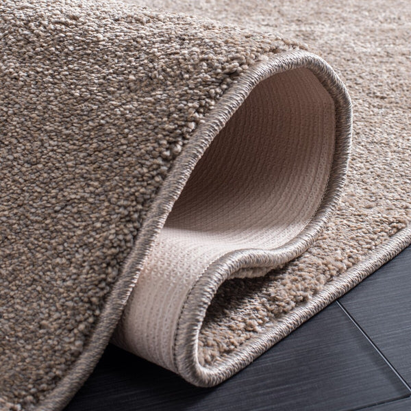 Safavieh Non-Slip 420 Power Loomed Polypropylene Solid Rug NSD420E-7SQ