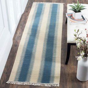 Safavieh Kilim NVK213 Hand Woven Flat Weave Rug