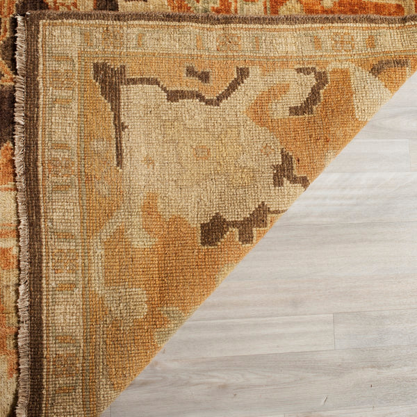 Safavieh Oushak OSH115 Hand Knotted Rug