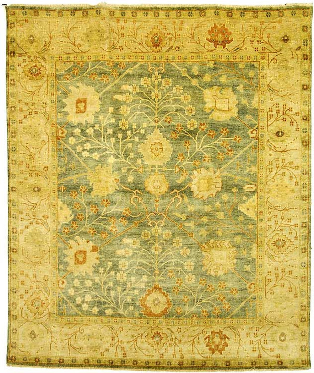 Safavieh Oushak OSH117 Hand Knotted Rug