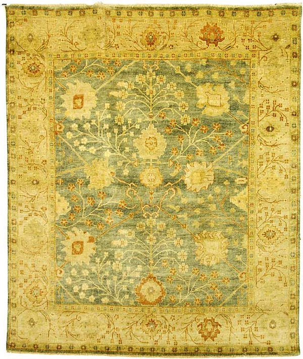 Safavieh Oushak OSH117 Hand Knotted Rug