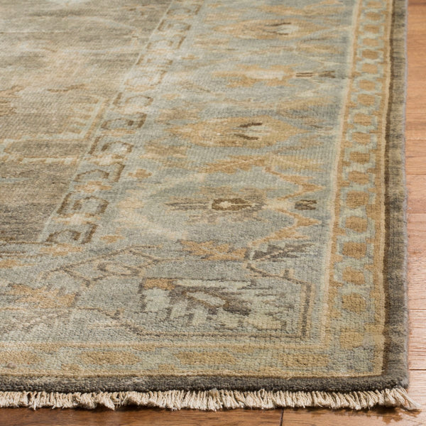 Safavieh Oushak OSH562 Hand Knotted Rug