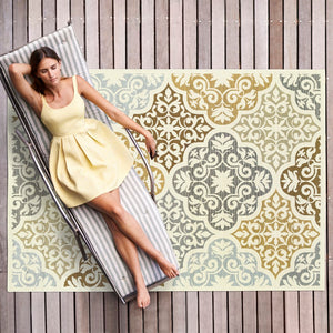 Oriental Weavers Bali 4904W Casual/ Floral Polypropylene Indoor/Outdoor Area Rug Ivory/ Grey 8'6" x 13' B4904W259396ST