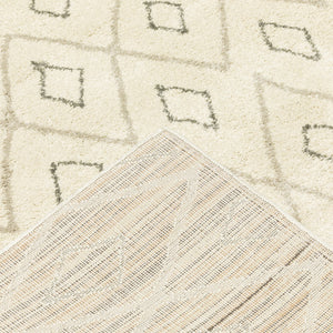 Oriental Weavers Carson 3943G Bohemian/Casual Geometric Polypropylene Indoor Area Rug Ivory/ Sand 9'10" x 12'10" C3943G300390ST