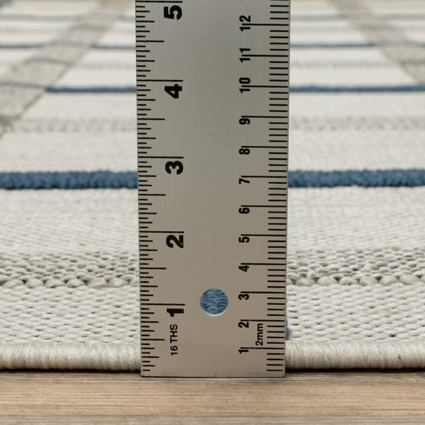 Oriental Weavers Torrey 7150H Casual/ Geometric Polypropylene Indoor/Outdoor Area Rug Light Grey/ Blue 9'10" x 12'10" T7150H300390ST