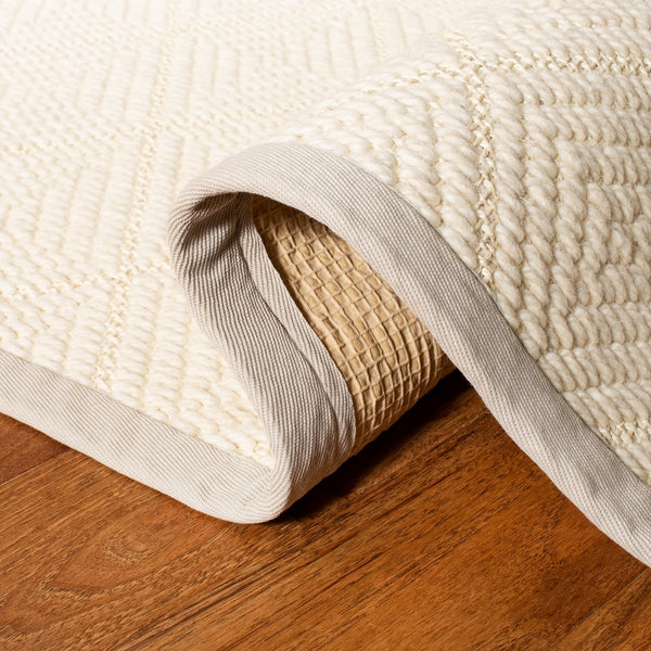 Safavieh Palm PAB610 Hand Woven Rug