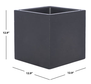 Safavieh Larlen Planter in Black PAT1520A
