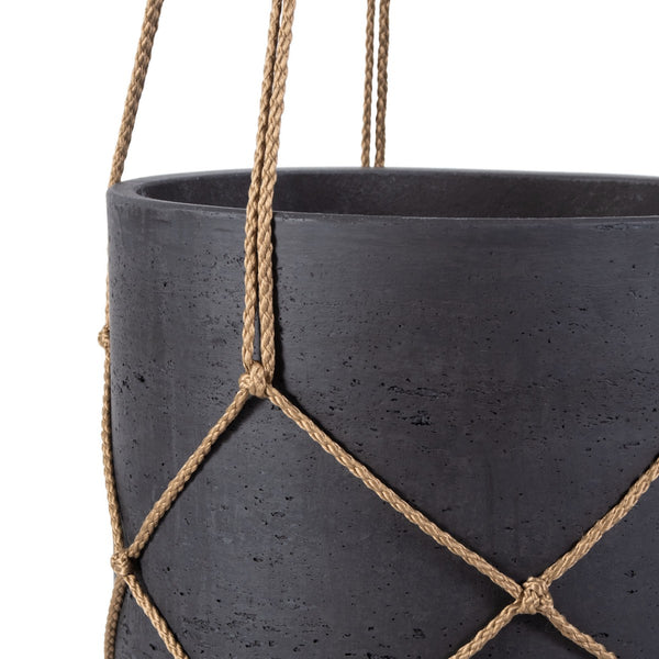 Safavieh Peltria Planter PAT1529A