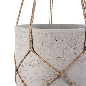 Safavieh Peltria Planter PAT1529B