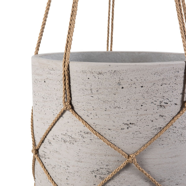 Safavieh Peltria Planter PAT1529B