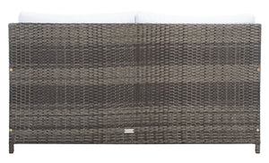 Cadeo Daybed - Luxurious Outdoor Lounge with Chic Frame and Plush Pillows for Poolside Relaxation