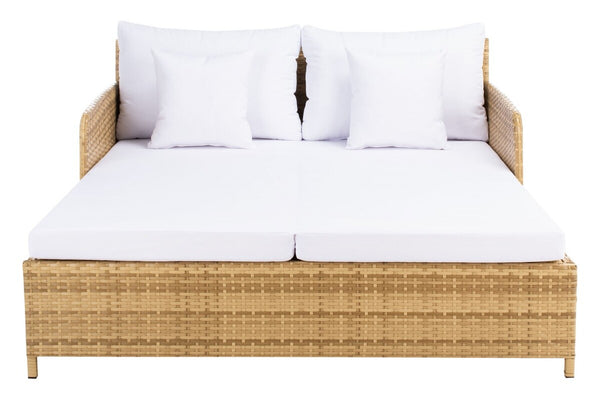 Cadeo Daybed - Luxurious Outdoor Lounge with Chic Frame and Plush Pillows for Poolside Relaxation