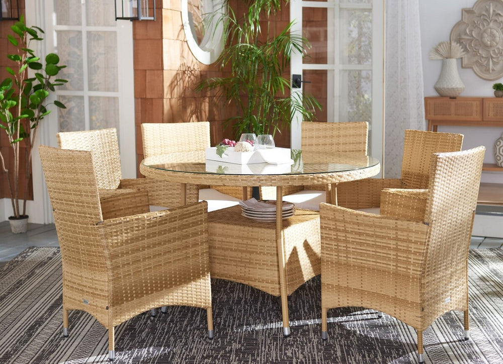 Challe Dining Set - Stylish Outdoor Entertainment with Woven Chairs and Round Glass Table Design