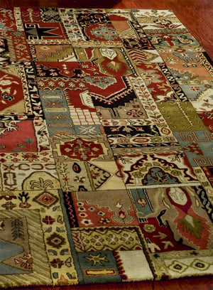 Safavieh PAW835 Rug