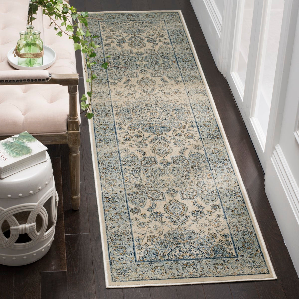 Safavieh Persian PGV605 Power Loomed Rug