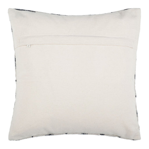 Kalen Pillow