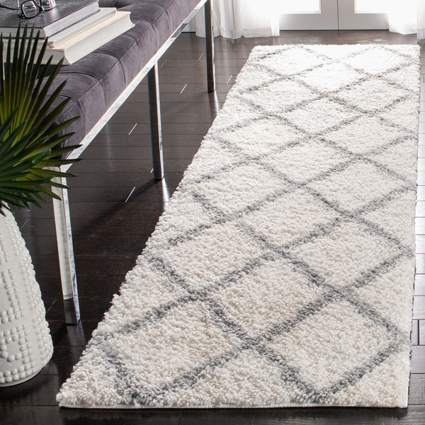 Parma Shag 521 Shag & Flokati Power Loomed Polypropylene Pile Rug Cream / Grey