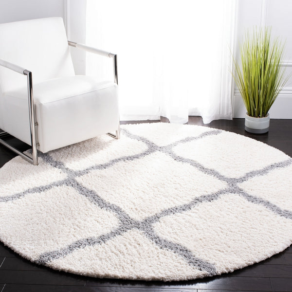 Parma Shag 521 Shag & Flokati Power Loomed Polypropylene Pile Rug Cream / Grey