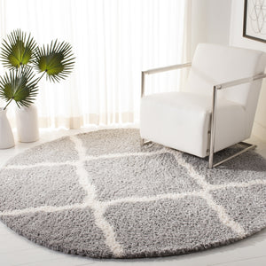 Parma Shag 521 Shag & Flokati Power Loomed Polypropylene Pile Rug Grey / Cream
