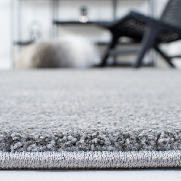 Plain And Solid 300 Plain And Solid 320 Solid & Tonal Power Loomed Polypropylene Pile Rug Grey