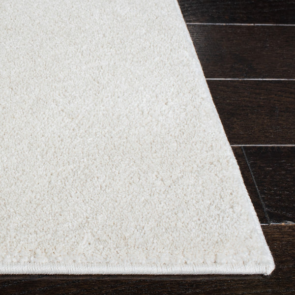 Plain And Solid 300 Plain And Solid 320 Solid & Tonal Power Loomed Polypropylene Pile Rug Ivory