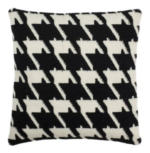 Hanne Houndstooth Pillow